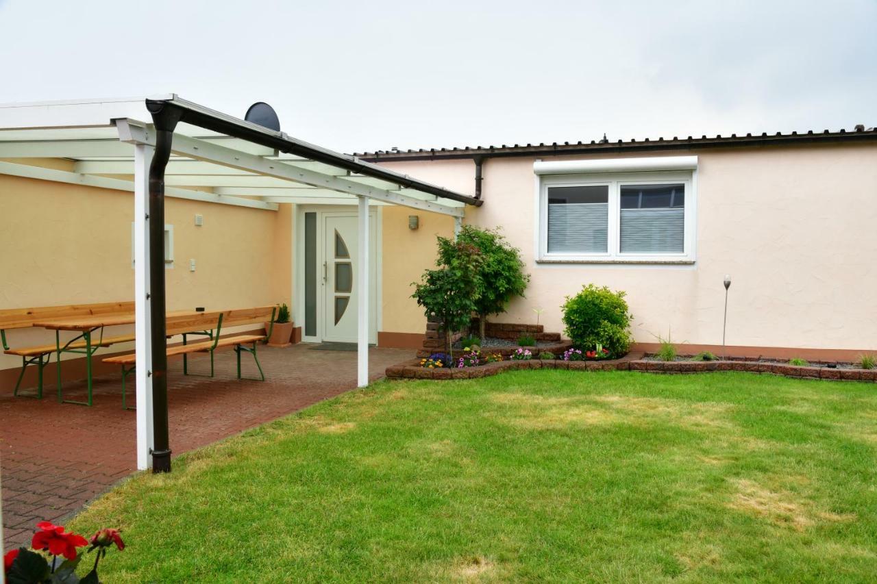 Annis Wohnschloesschen Apartment Mainhausen Bagian luar foto